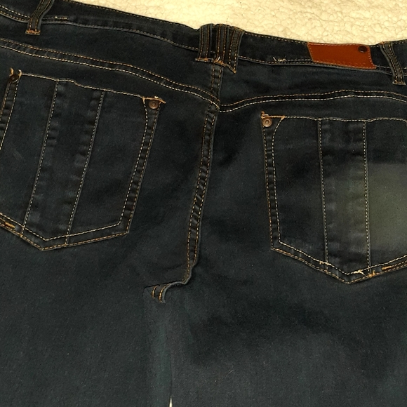 Liverpool womens Jean's dark denim - Picture 3 of 3